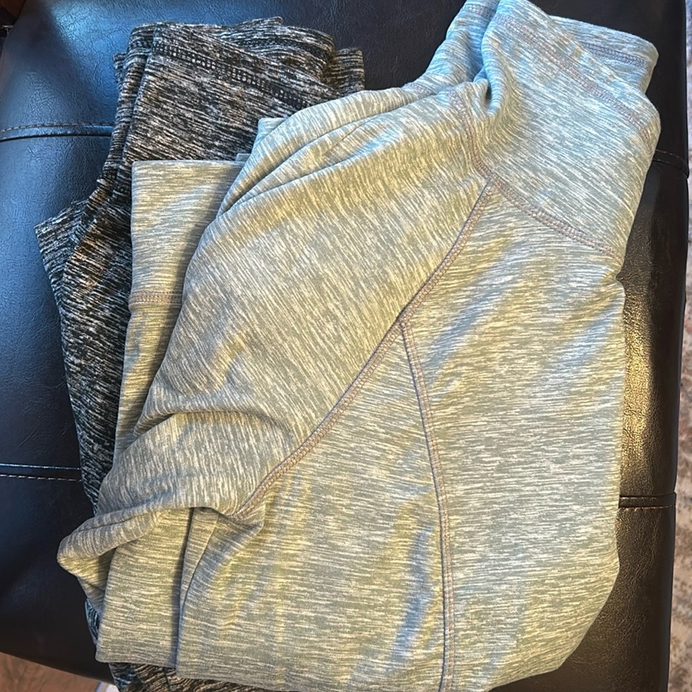 Bundle of two Gerry funnel neck sweatshirt